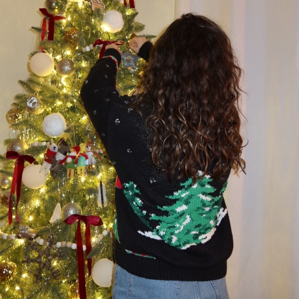 Northern Isles Hand Knit Santa Claus St Nick Ugly Christmas Sweater | large - Picture 8 of 8